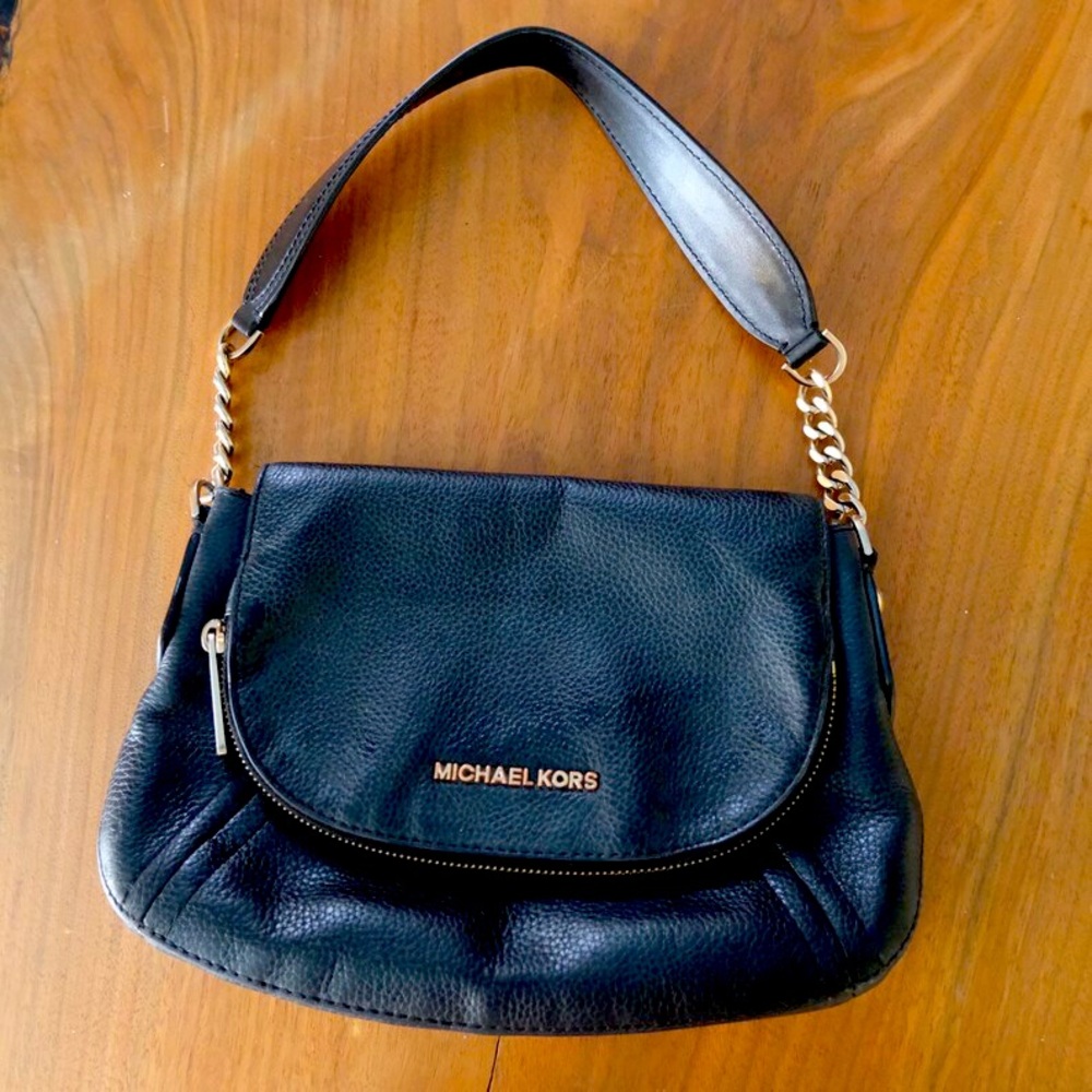 ✨✨ Black Genuine Leather Michael Kors Bag — Like New! ✨✨